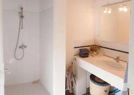 Petite Maison En Pierre Avec Piscine Et Jardin Castillonnès